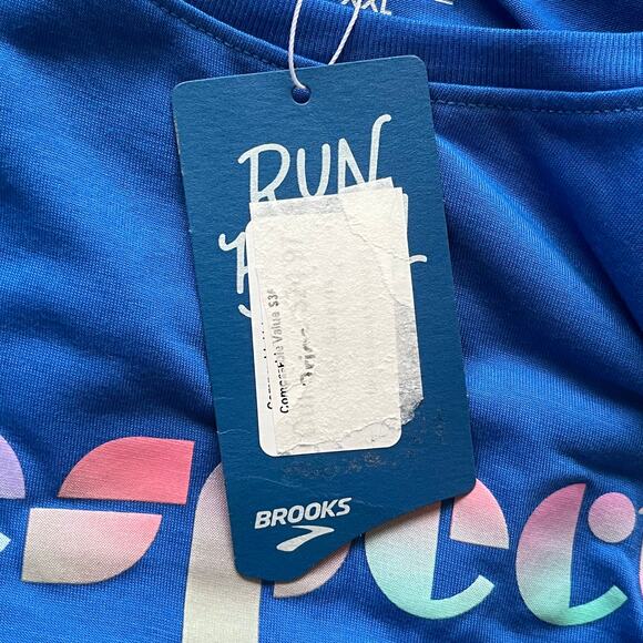 NWT! Brooks Women’s Graphic Blue T-Shirt Size XXL - Picture 7 of 15